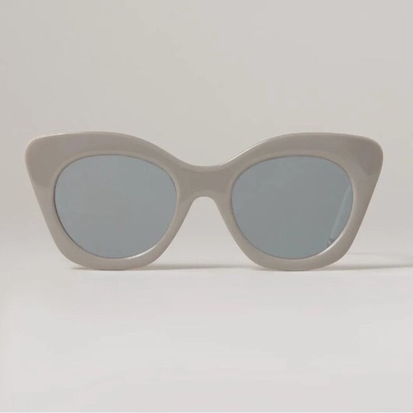 EUC Thom Browne Gray cat eye retro style Sunglasses main image 5